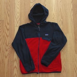 Boys Patagonia lightweight Fleece size 10